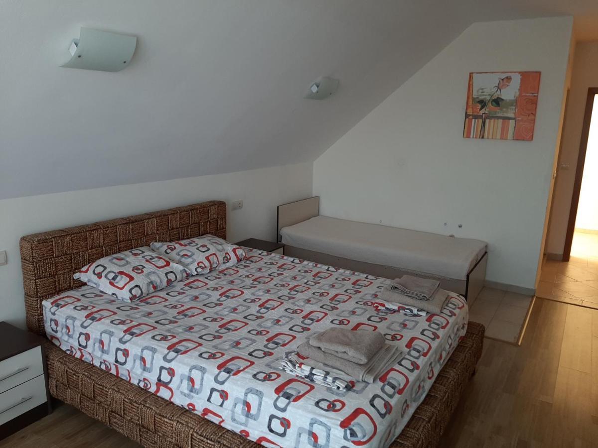 Alexander Lozenets Beach Complex Apartment Buitenkant foto