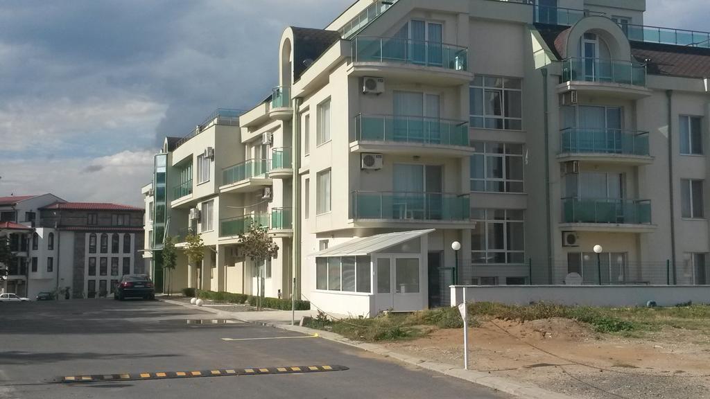 Alexander Lozenets Beach Complex Apartment Buitenkant foto