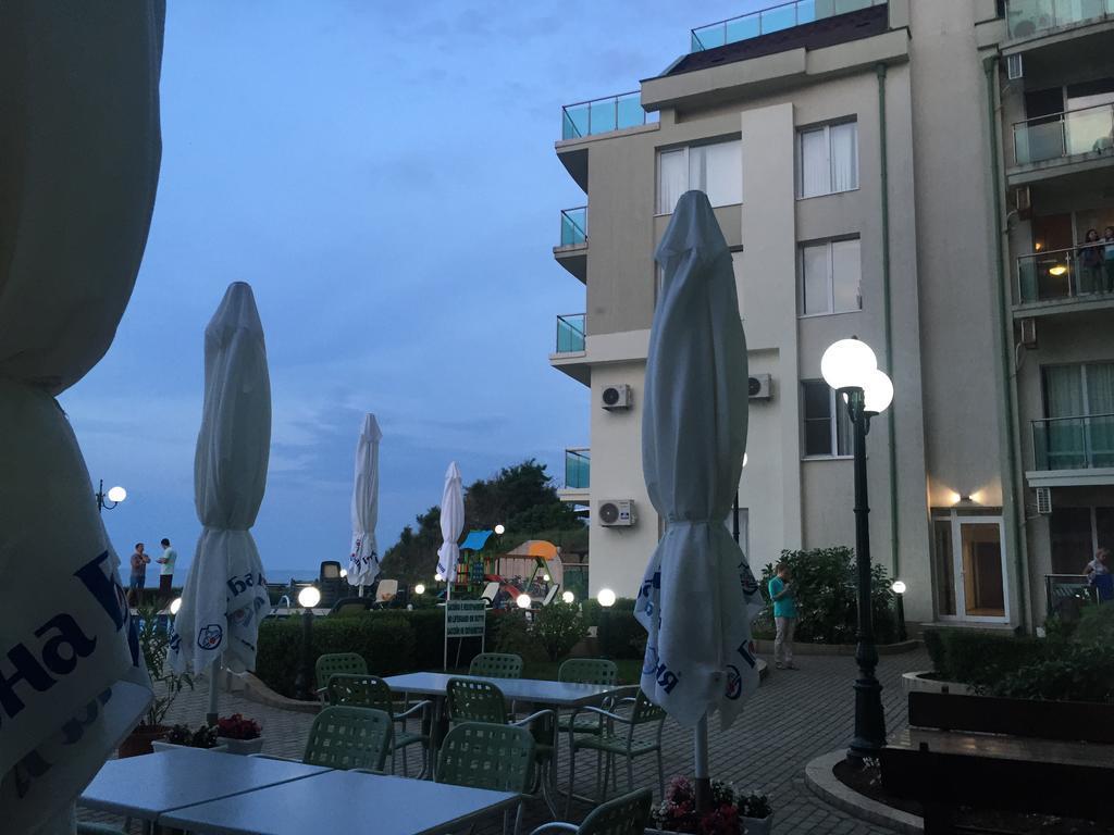 Alexander Lozenets Beach Complex Apartment Buitenkant foto